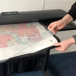 Colortrac A0 méretű dokumentumvédő fólia szkenneléshez, fekete háttérrel